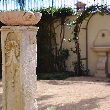 Alojamento de Acomodação e Pequeno-almoço Palazzo Signorile Di Oltre 520 Mq Fronte Cattedrale Ad Darte