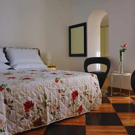 Beb Cornelia Bed & Breakfast